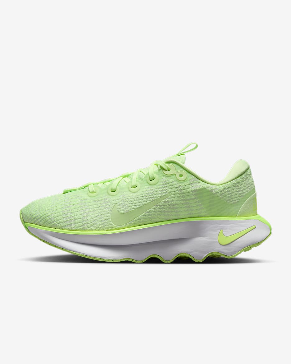 Nike Motiva Wandelschoenen voor dames - Barely Volt/Volt/Wit/Barely Volt