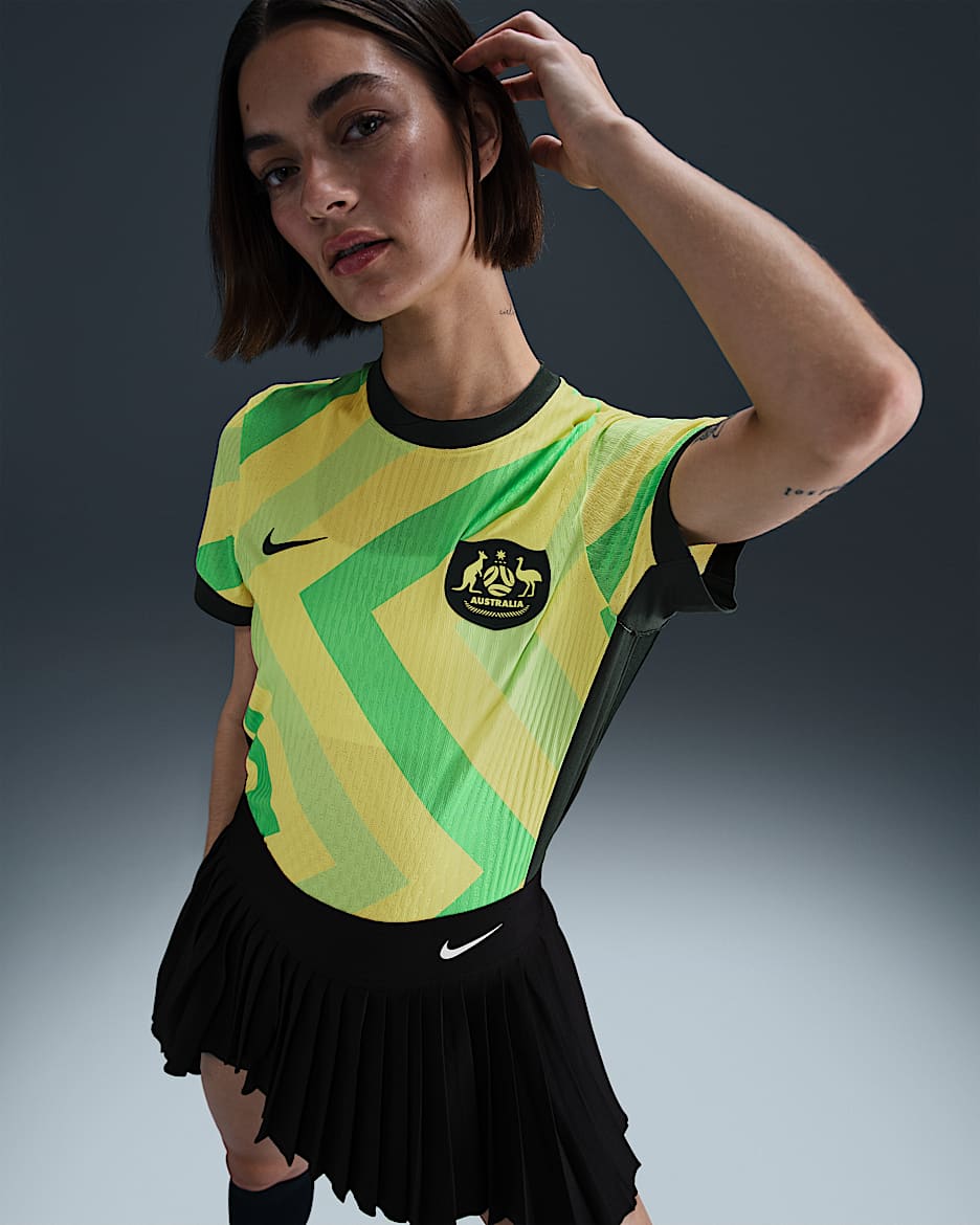 Autentický dámský zápasový/domácí fotbalový dres Nike Dri-FIT ADV Austrálie 2025/26 - Light Voltage Yellow Ii/Pro Green/Pro Green/Pro Green