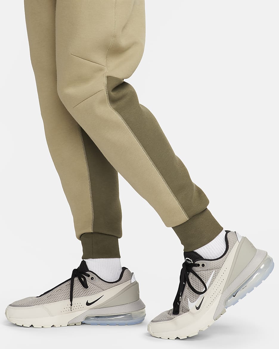 Nike Sportswear Tech Fleece Men's Slim-Fit Joggers - Neutral Olive/Medium Olive/Black