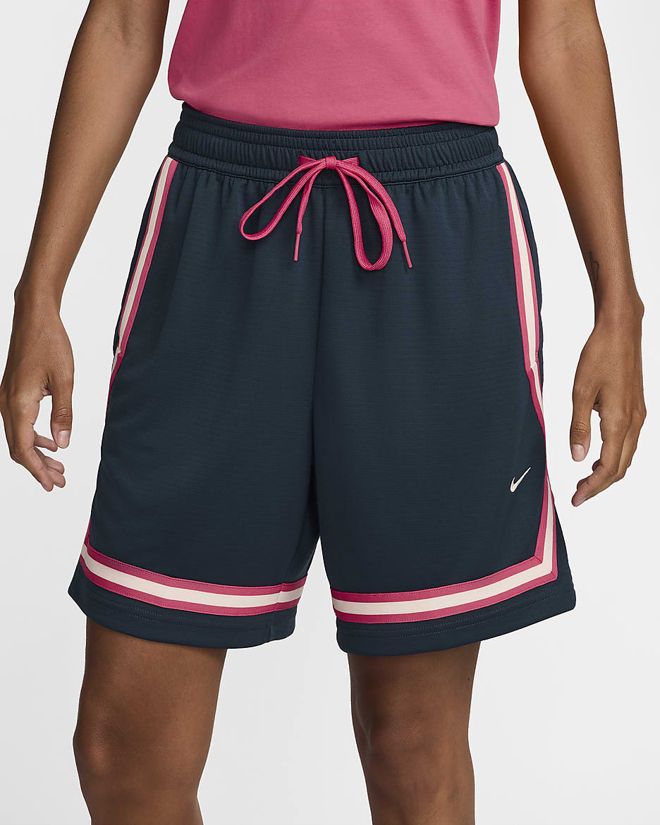 Nike Crossover Dri-FIT 18 cm Kadın Basketbol Şortu - Armory Navy/Aster Pink/Crimson Tint