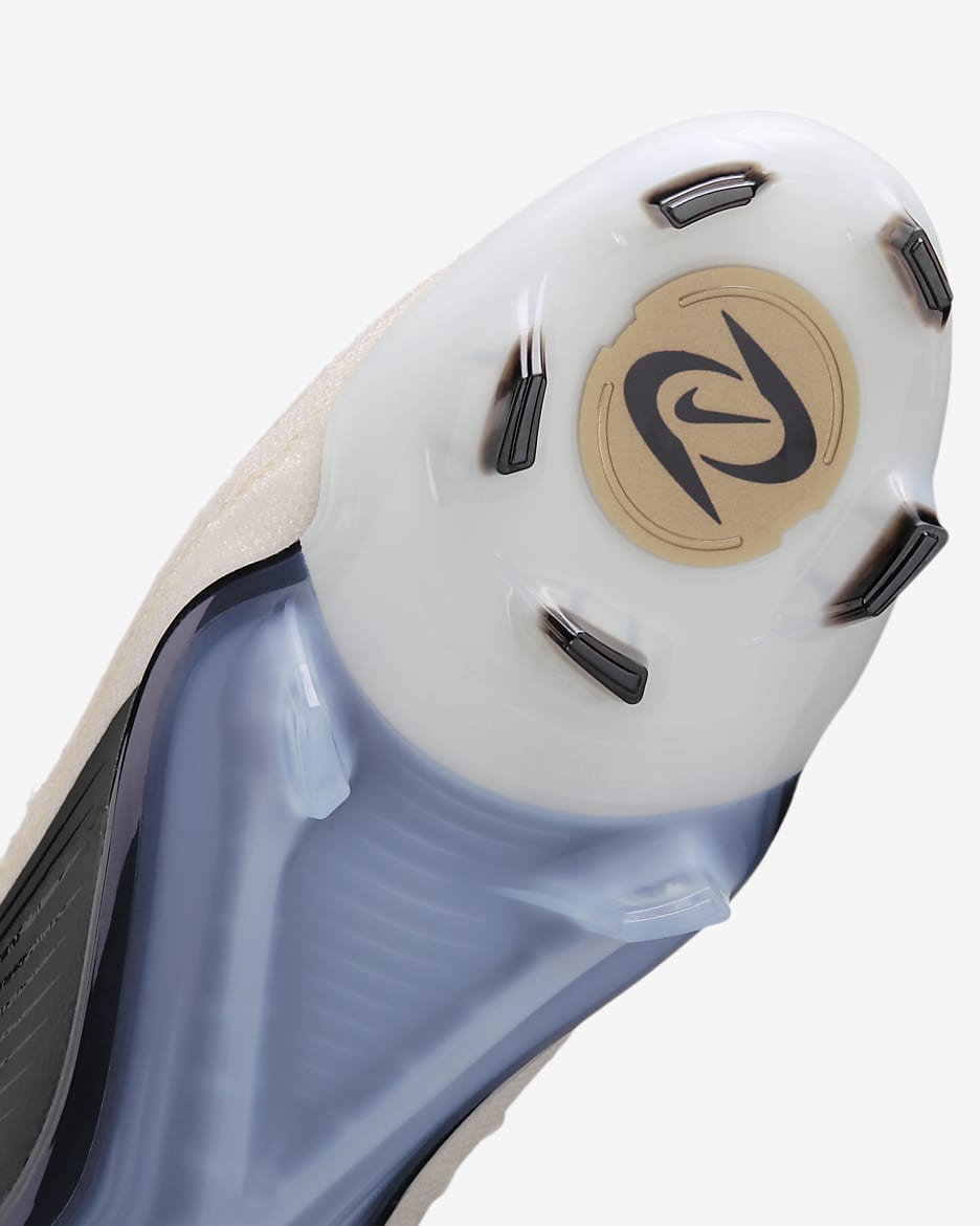 Nike Phantom Luna 2 Elite FG High-Top Soccer Cleats - White/Metallic Gold Coin/Black