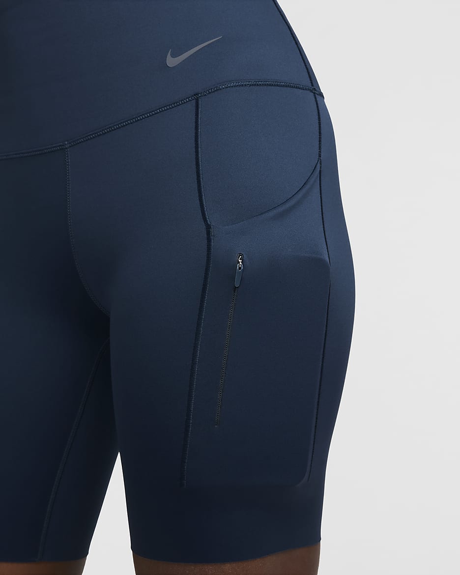 Nike Go sykkelshorts med fast støtte, høyt liv og lommer til dame (20 cm) - Armory Navy/Svart