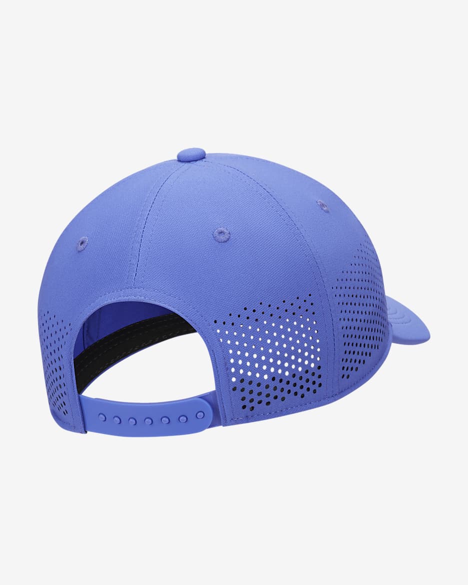 Nike Dri-FIT ADV Club Structured Swoosh Cap - Light Ultramarine/White