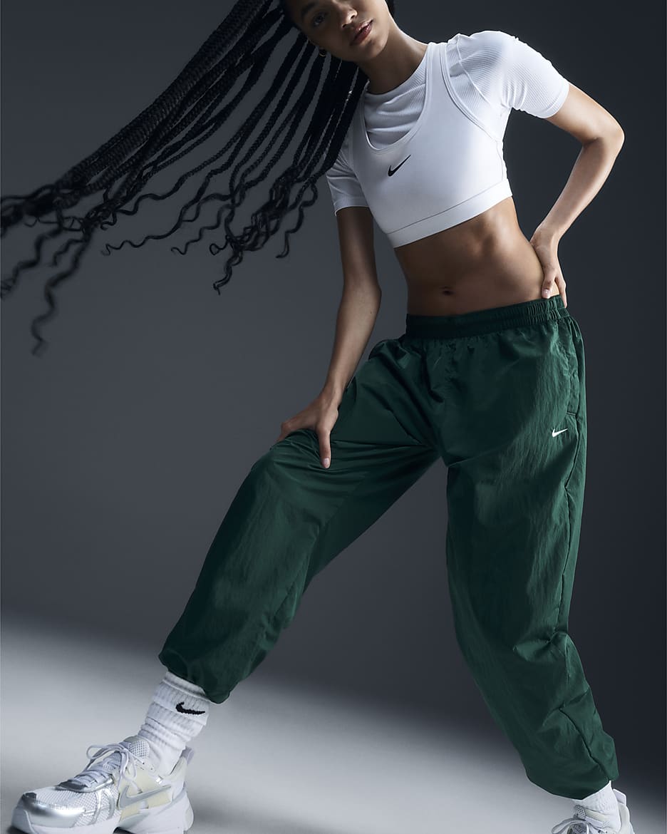 Nike Sportswear Essential Women's Mid-Rise Oversized Woven Joggers - Gorge Green/Sail