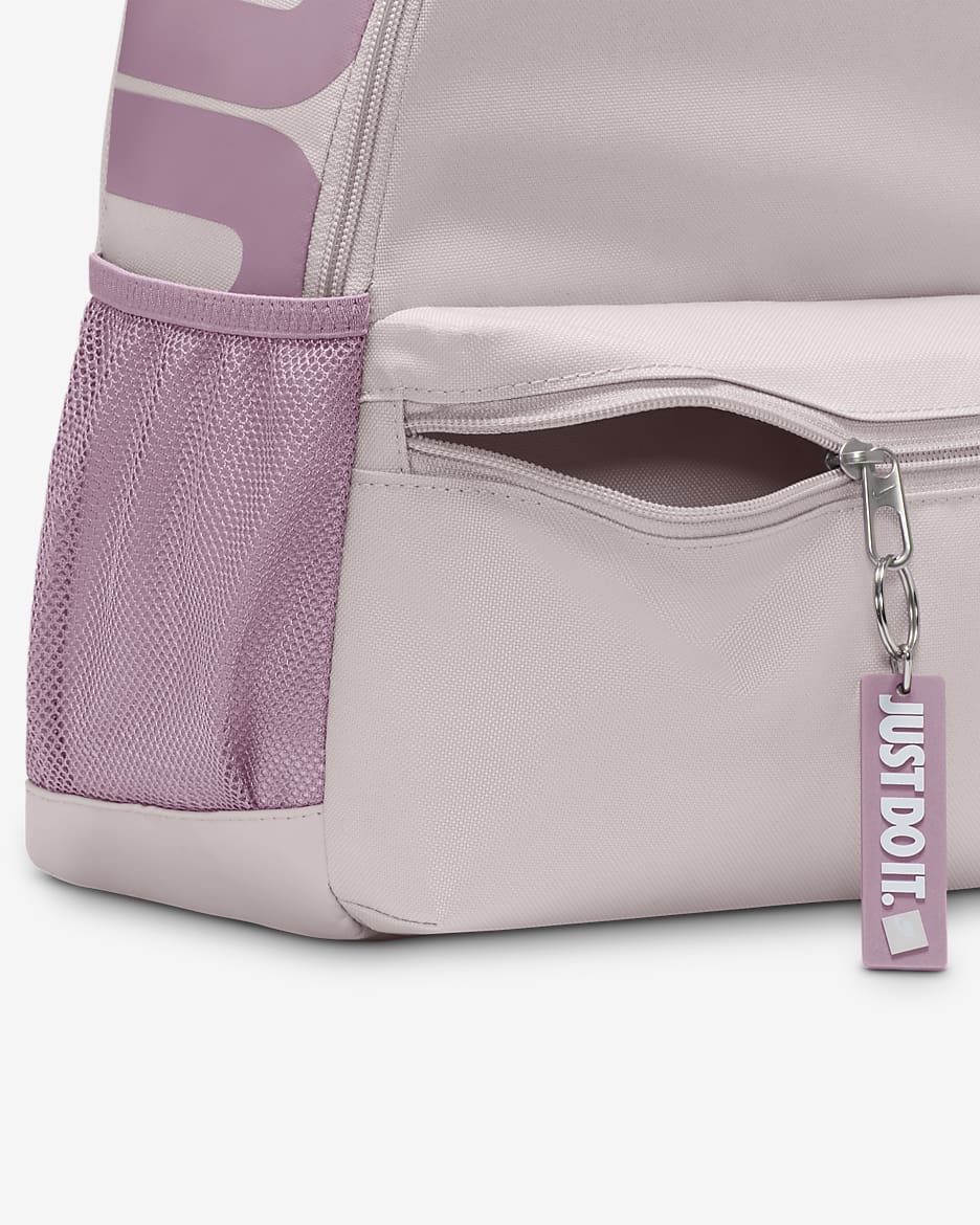 Minimochila Nike Brasilia JDI para criança (11 L) - Violeta Platinum/Plum Dust/Branco