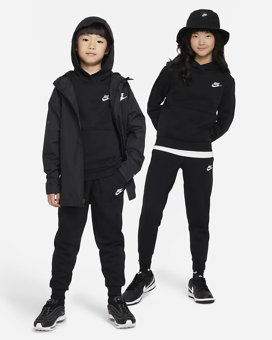 Nike Sportswear Club Fleece Older Kids' Pullover Hoodie - Black/White