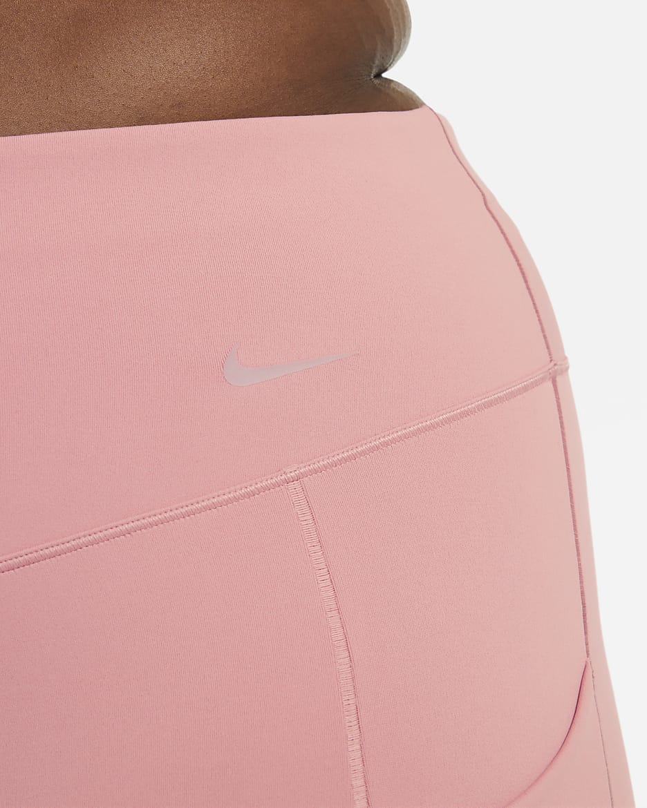 Nike Universa leggings i 7/8 lengde med middels støtte, høyt liv og lommer til dame (Plus Size) - Red Stardust/Svart