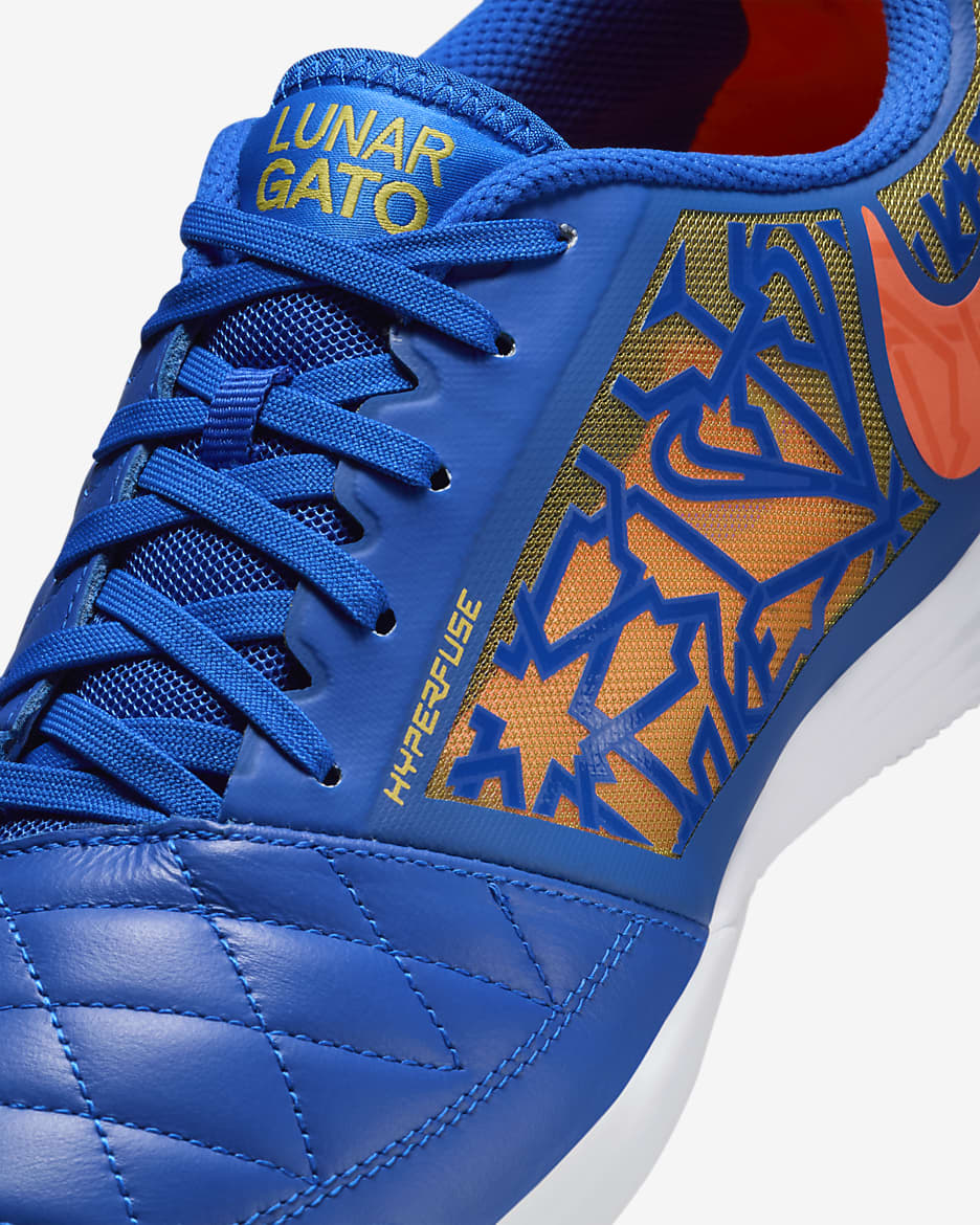 Nike Lunar Gato 2 IC Low-Top Football Shoes - Racer Blue/Hyper Crimson