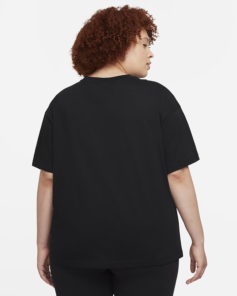 Top oversize a manica corta Nike Sportswear Essential (Plus size) - Donna - Nero/Bianco