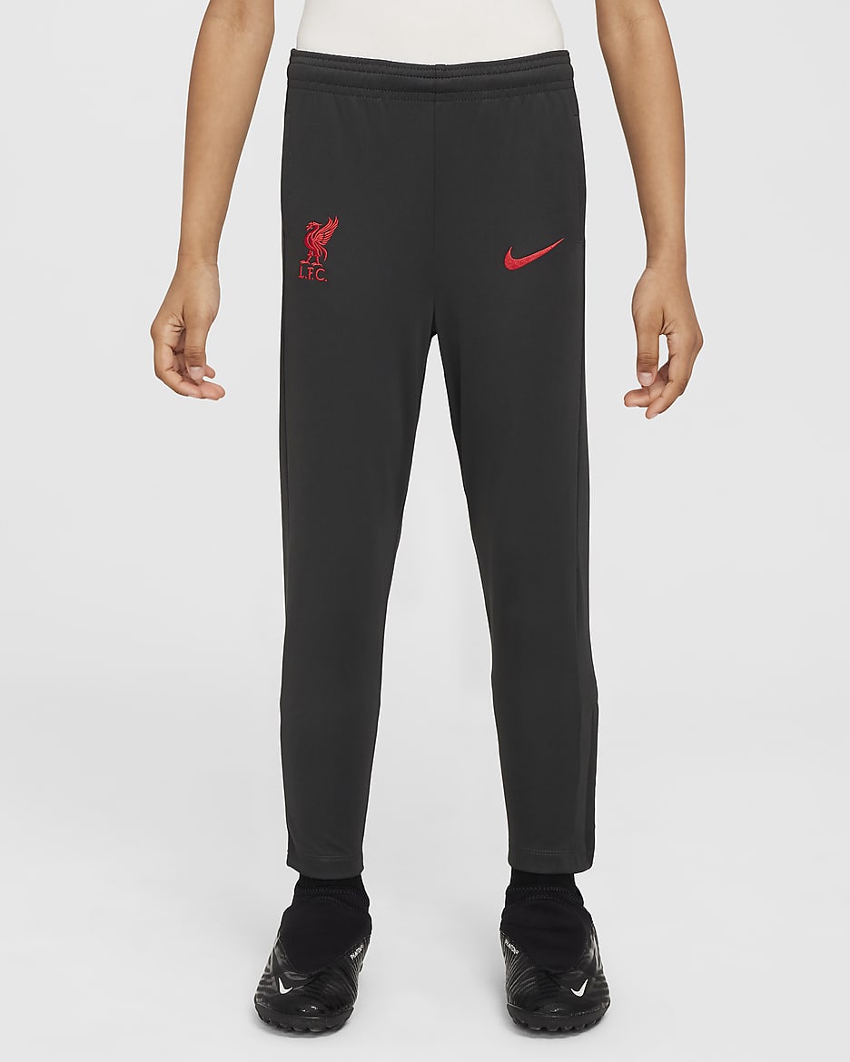 3e pantalon de foot en maille Nike Dri-FIT Liverpool FC Academy Pro pour enfant - Dark Smoke Grey/Chrome Yellow/Global Red