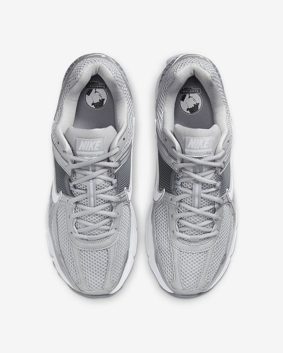 Nike Zoom Vomero 5 Men's Shoes - Wolf Grey/Metallic Silver/Cool Grey/White