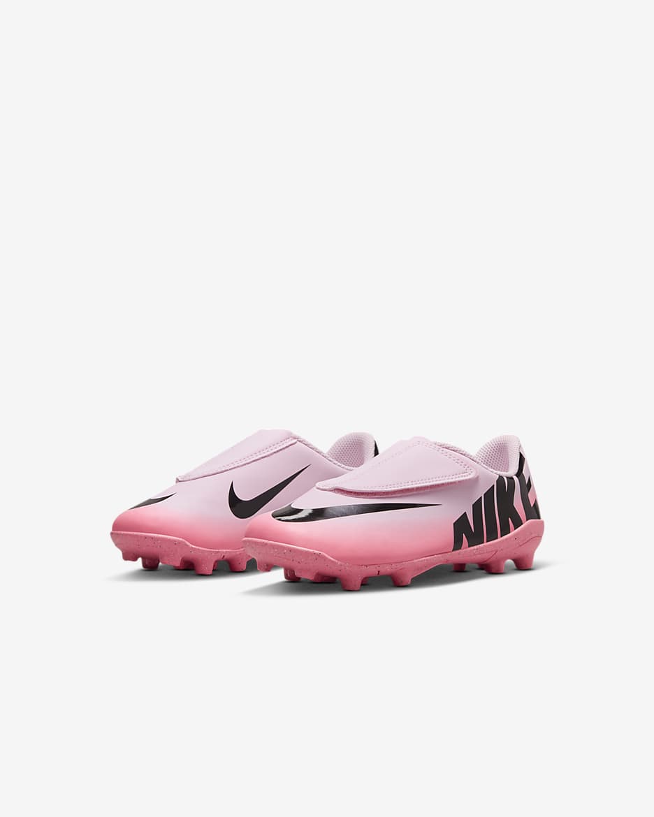 Tacos de fútbol de corte low para terrenos múltiples para niños de preescolar Nike Jr. Mercurial Vapor 15 Club - Espuma rosa/Negro