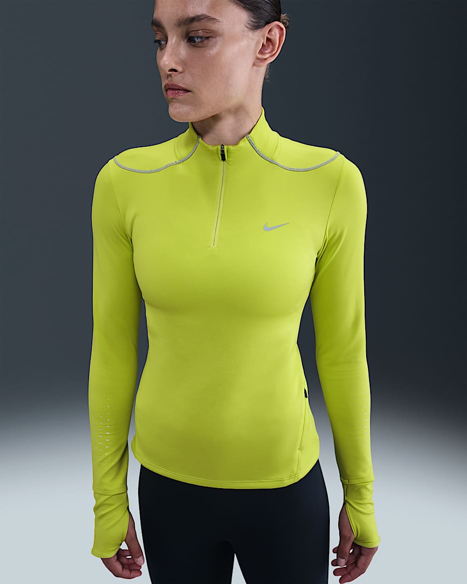 Top da running con zip a 1/4 e dettagli dal design rifrangente Therma-FIT ADV Nike Swift – Donna - Cyber/Nero