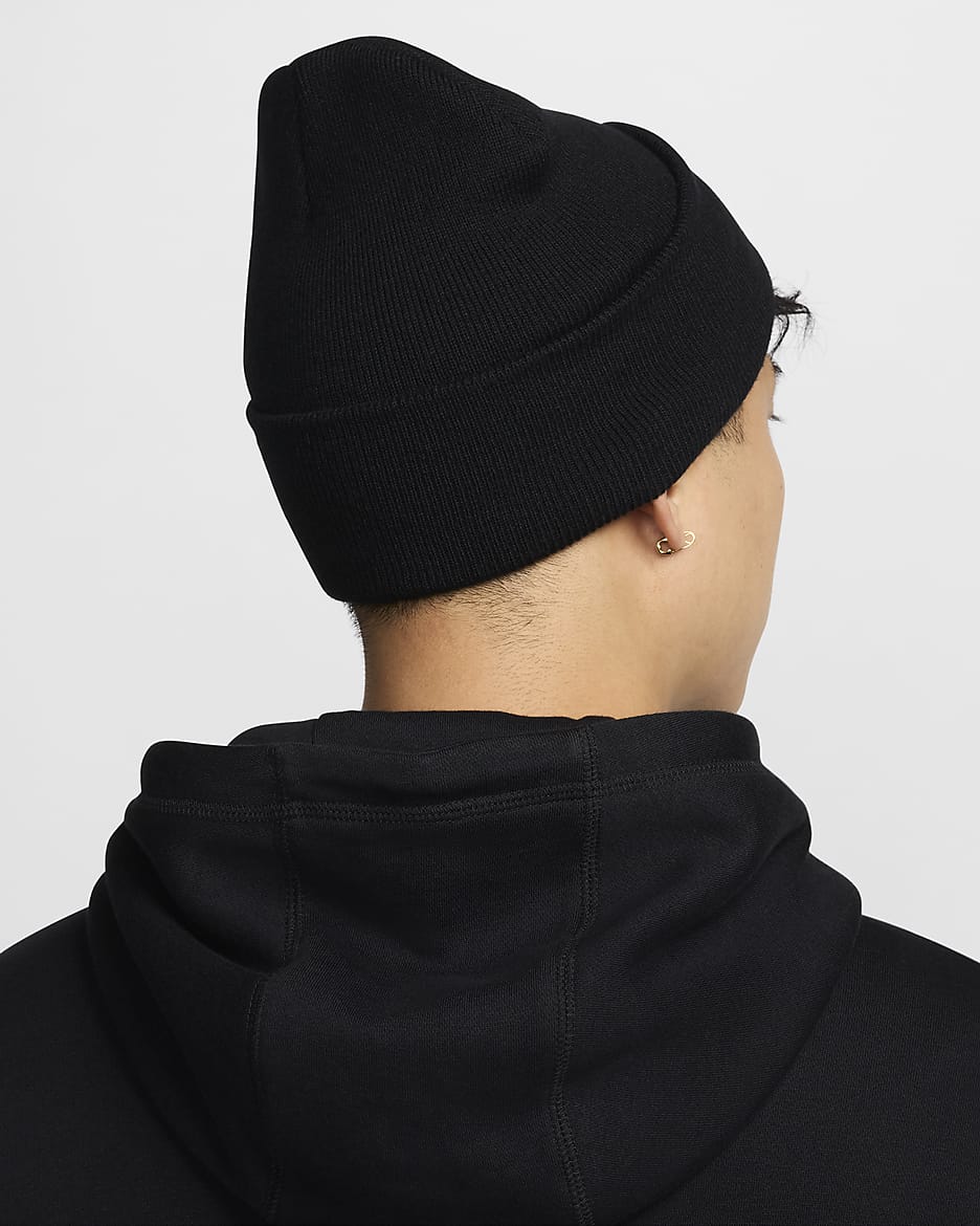 Nike Peak Swoosh Beanie
