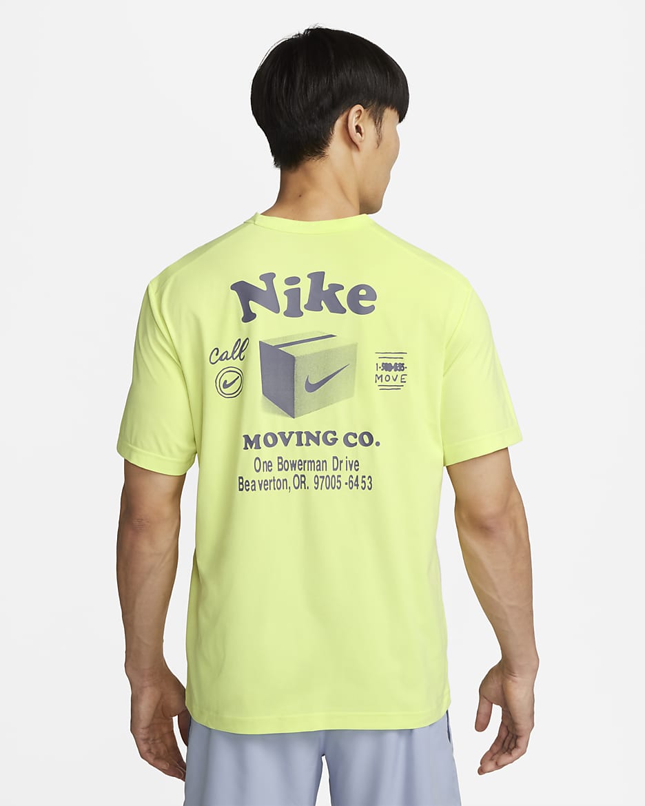Nike Dri-FIT UV Hyverse Men's Short-Sleeve Fitness Top - Light Lemon Twist