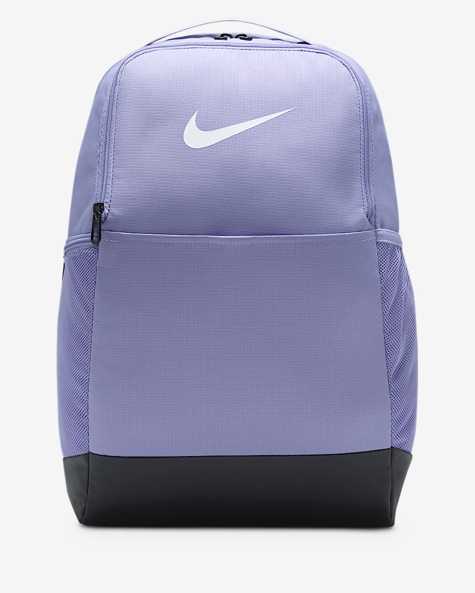 Nike Brasilia 9.5 edzőhátizsák (közepes, 24 l) - Lilac Ice/Fekete/Fehér