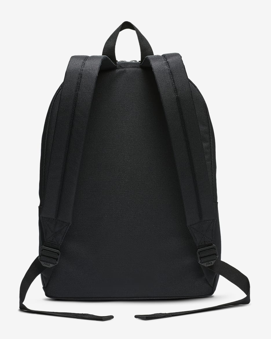 Dětský batoh Nike Classic (16 l) - Černá/Černá/Bílá