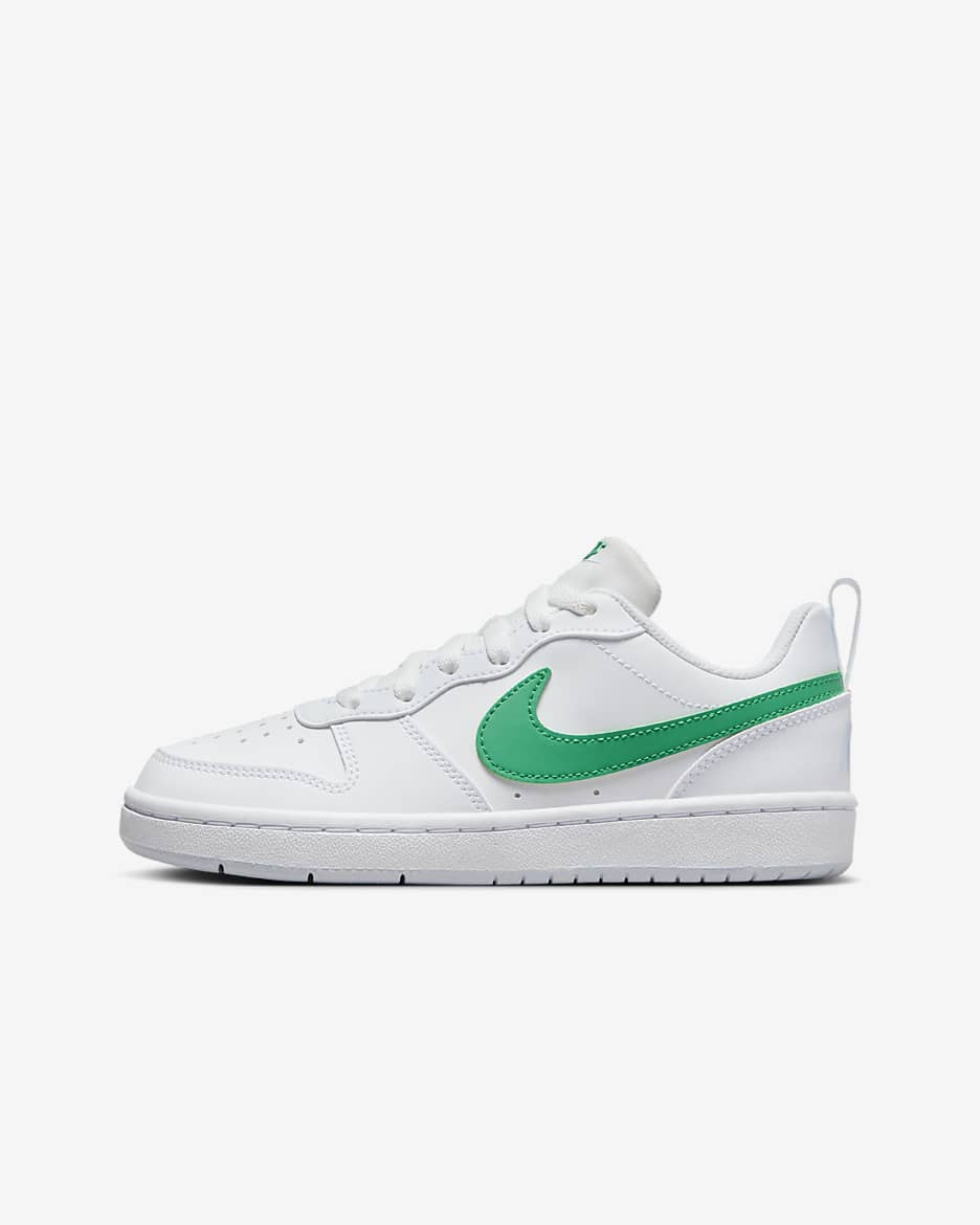 Boty Nike Court Borough Low Recraft pro větší děti - Bílá/Football Grey/Stadium Green