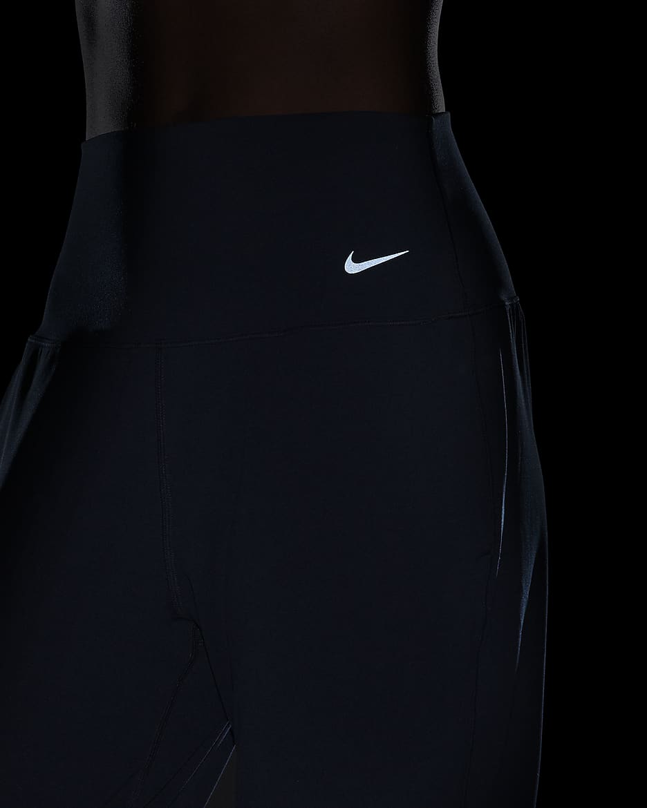 กางเกงจ๊อกกิ้งเอวสูง Dri-FIT ผู้หญิง Nike Zenvy - Armory Navy/ดำ