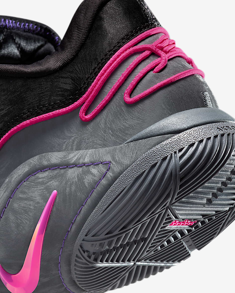 LeBron XXII "Tunnel Vision" Basketball Shoes - Black/Dark Grey/Field Purple/Laser Fuchsia