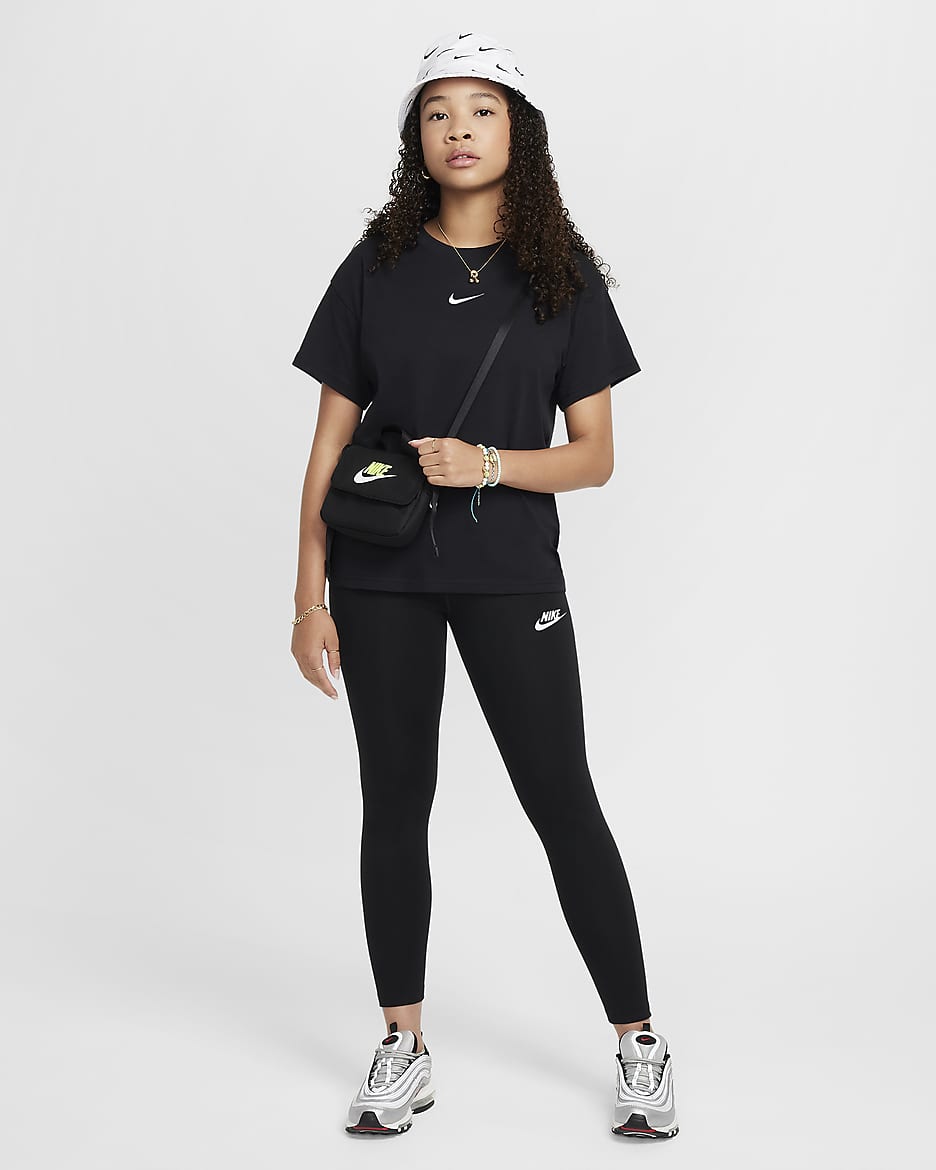 Nike Sportswear Classic Girls' High-Waisted Leggings - Black/White