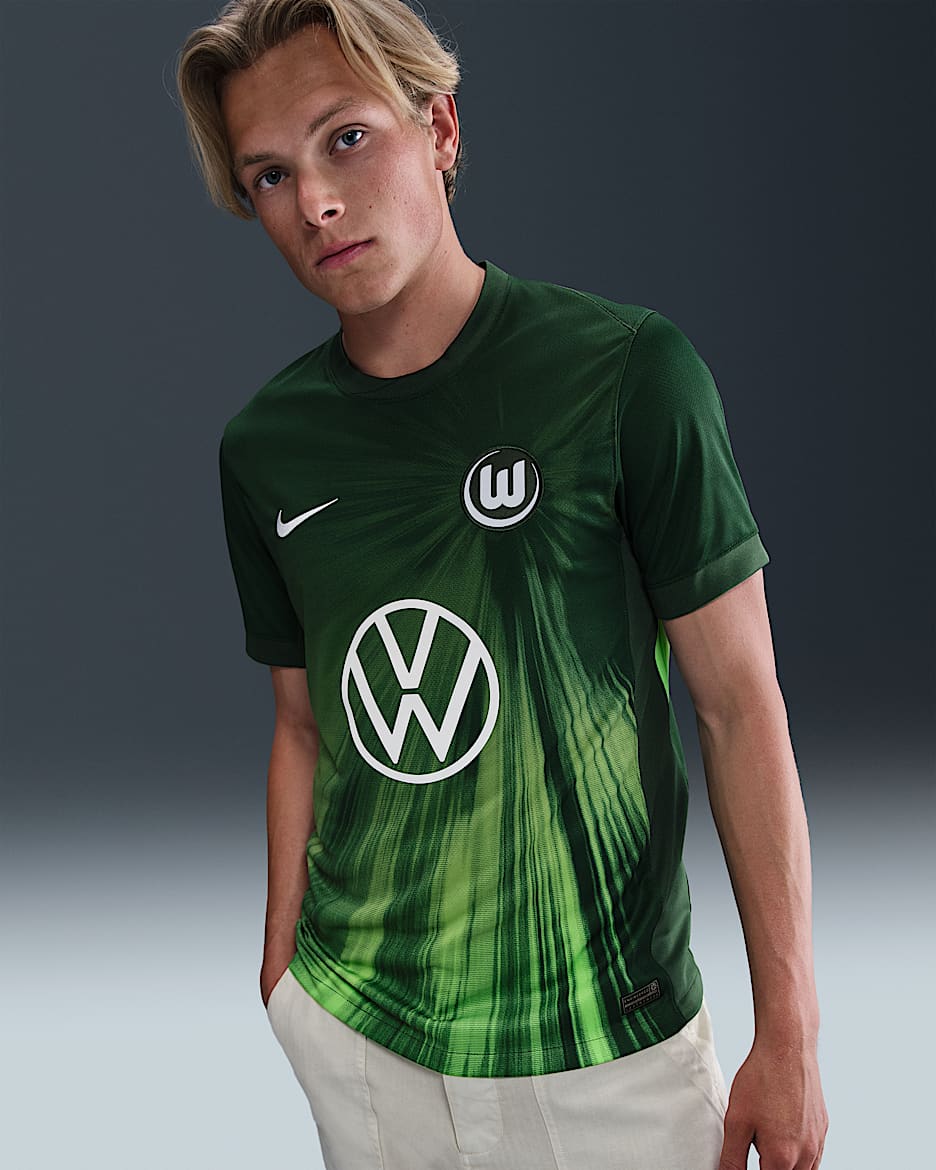 Haut de foot à manches courtes Replica Nike Dri-FIT VfL Wolfsburg 2025/2026 Stadium Domicile pour homme - Gorge Green/Blanc