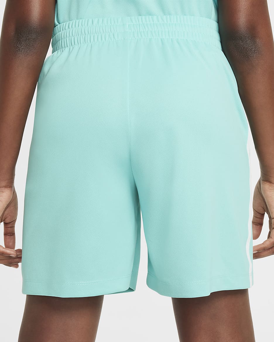 Nike Multi Pantalons curts Dri-FIT amb estampat d'entrenament - Nen - Green Frost/Blanc/Blanc