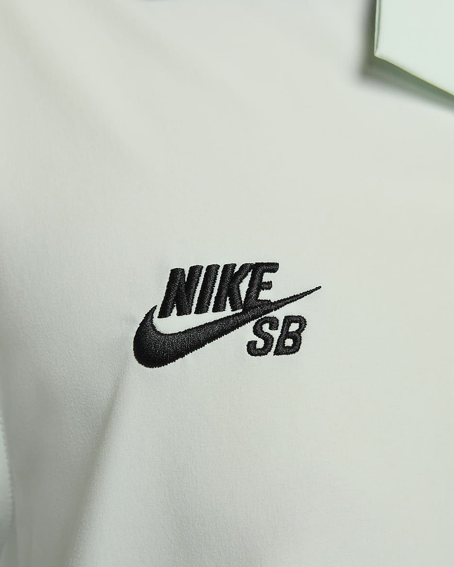 Nike SB Short-Sleeve Button-Down Skate Bowler Top - Barely Green/Black