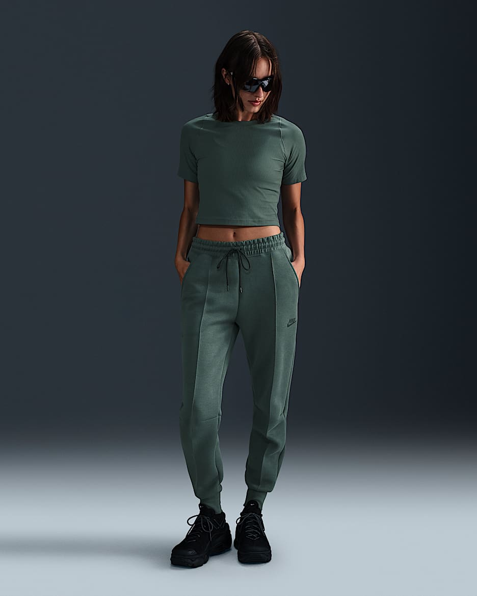 Joggers de tiro medio para mujer Nike Sportswear Tech Fleece - Verde vintage/Negro