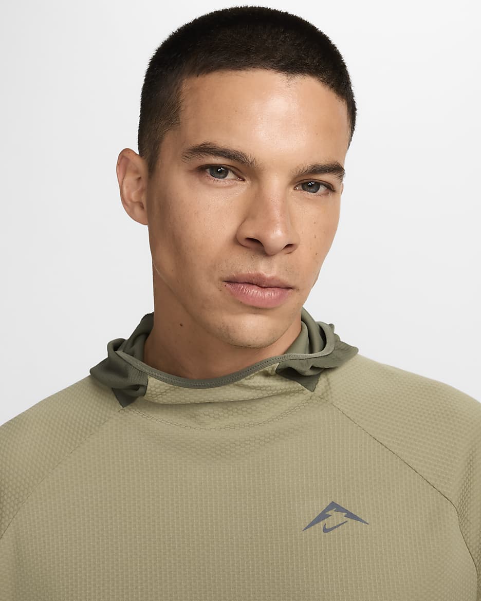 Nike Trail Men's Dri-FIT UV Long-Sleeve Hooded Running Top. Nike IE