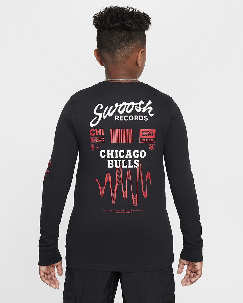 Chicago Bulls Essential Older Kids' (Boys') Nike NBA Long-Sleeve T-Shirt - Black