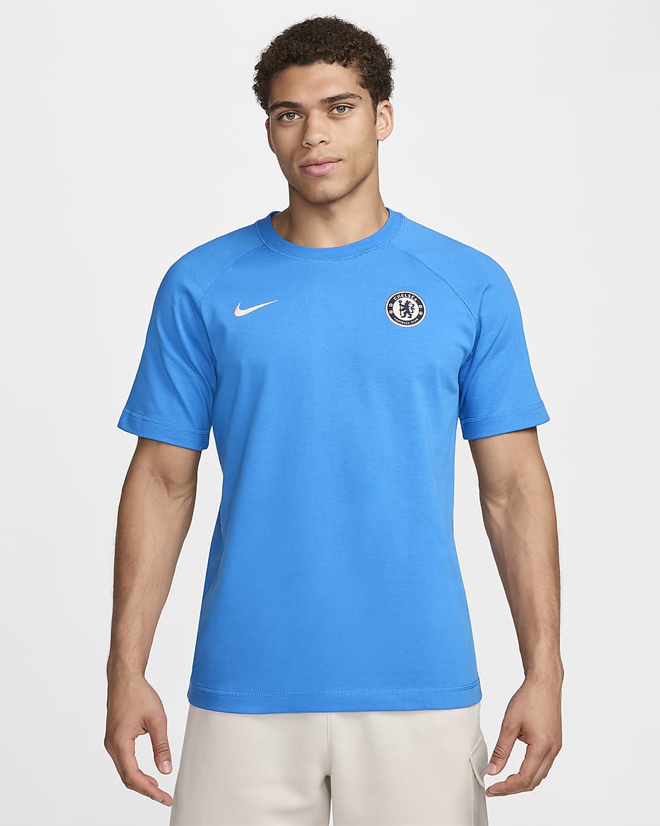 Chelsea FC Travel Nike kortermet fotballoverdel - Light Photo Blue/Guava Ice/Guava Ice