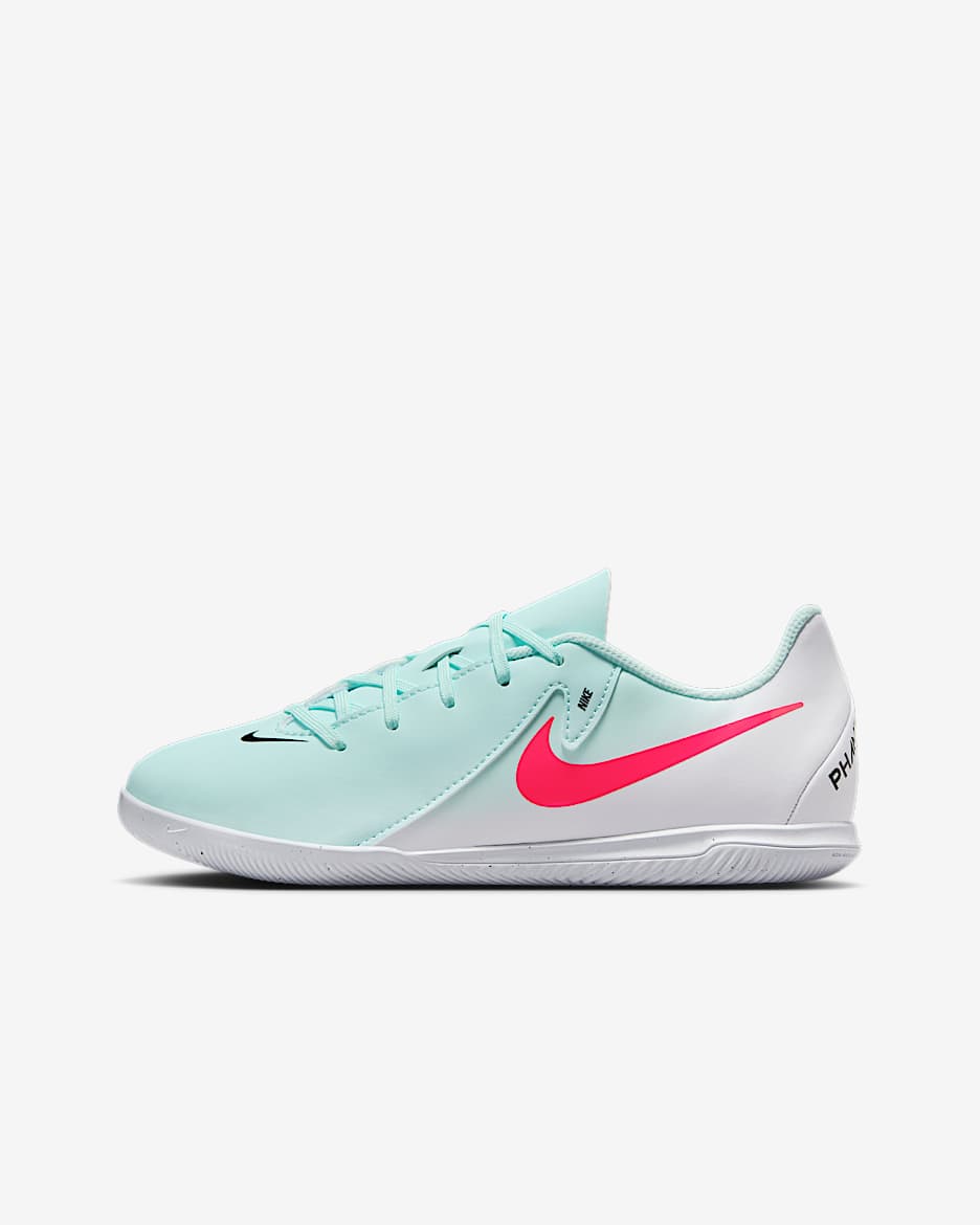 Nike Jr. Phantom GX 2 Club Younger/Older Kids' IC Football Shoes - Mint/Off-Noir/Atomic Red