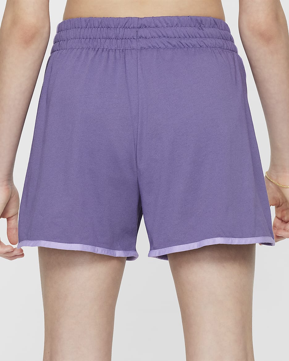 Nike Breezy Dri-FIT trainingsshorts voor meisjes - Daybreak/Hydrangeas/Zwart