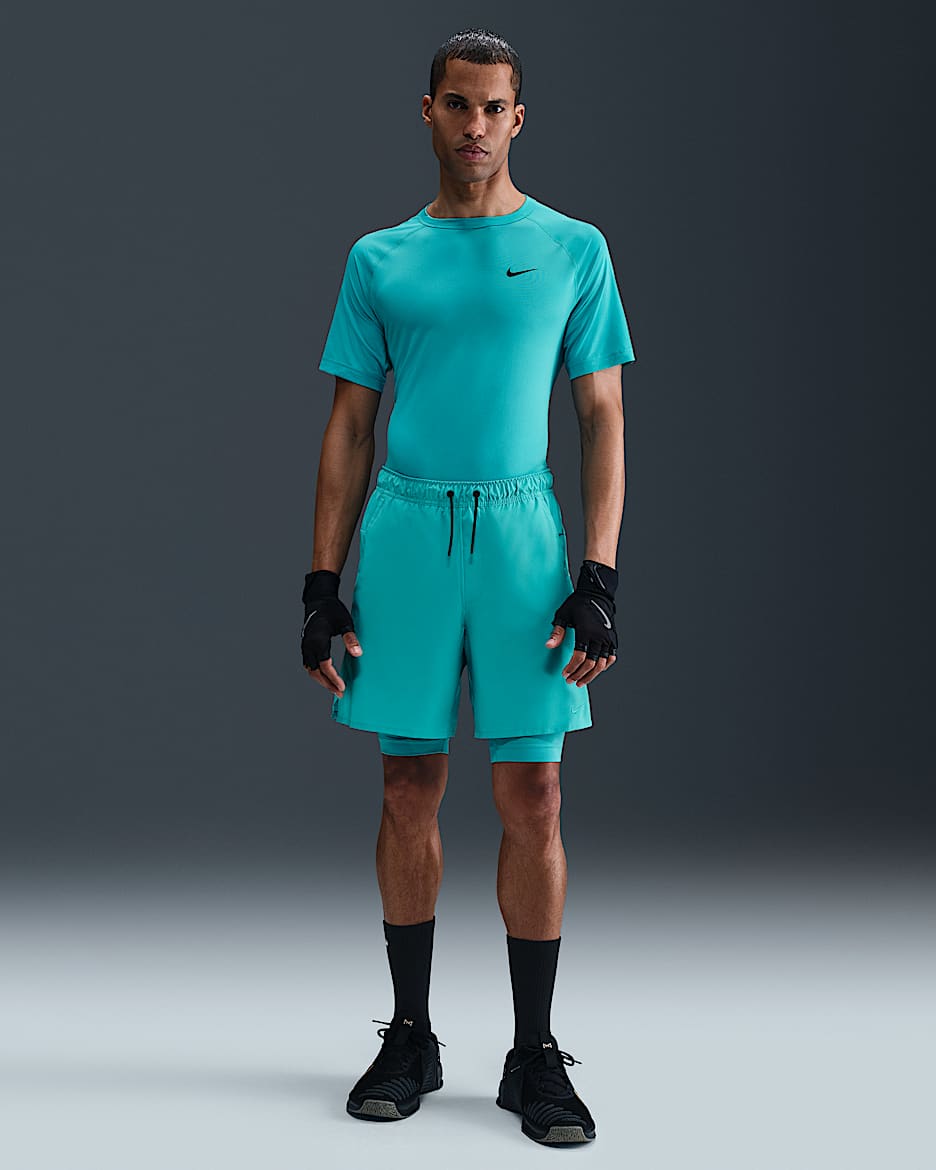 Shorts versátiles Dri-FIT de 18 cm 2 en 1 para hombre Nike Unlimited - Cactus empolvado/Cactus empolvado/Negro/Cactus empolvado