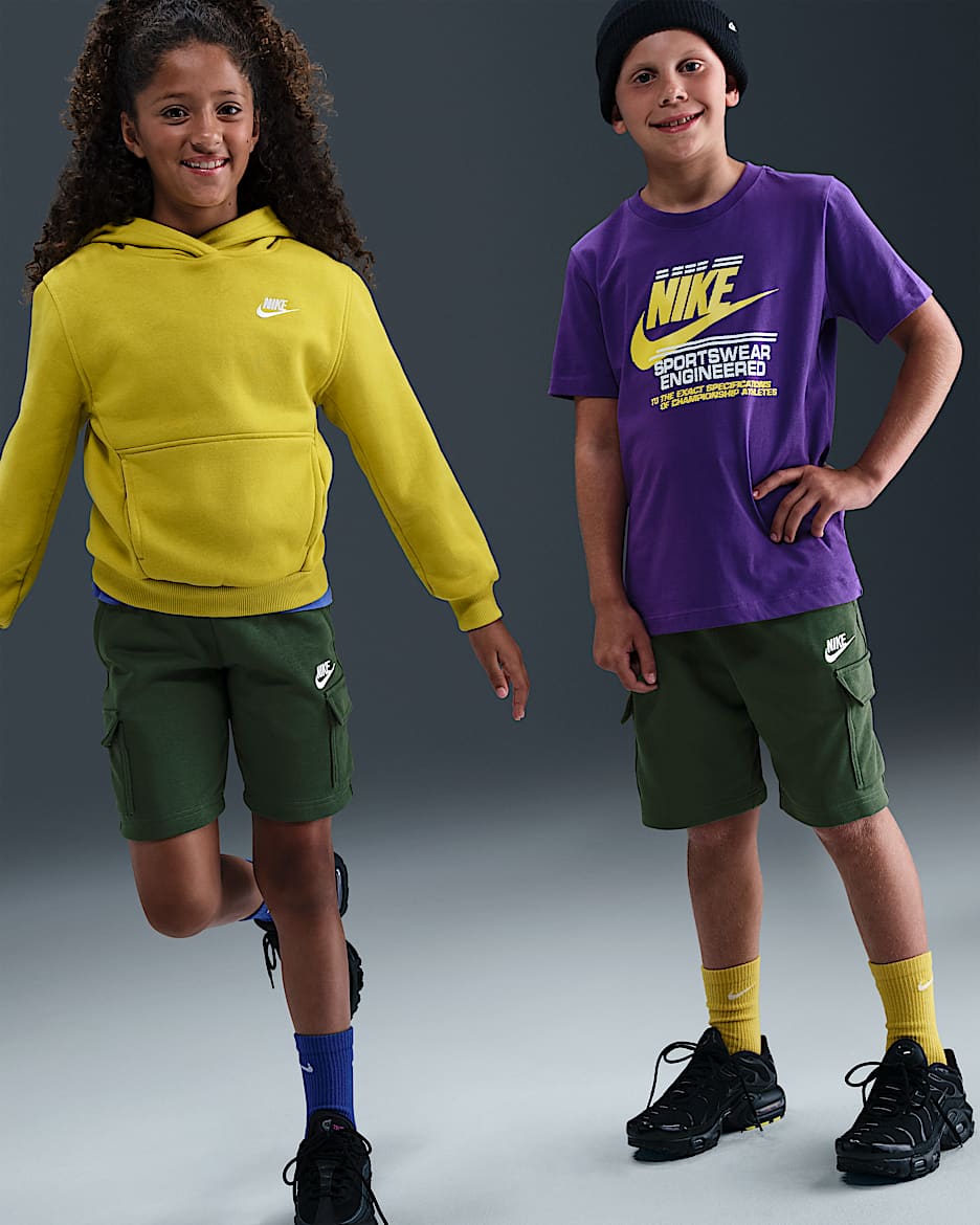 Nike Sportswear Club Older Kids' French Terry Cargo Shorts - Fir/Fir/White