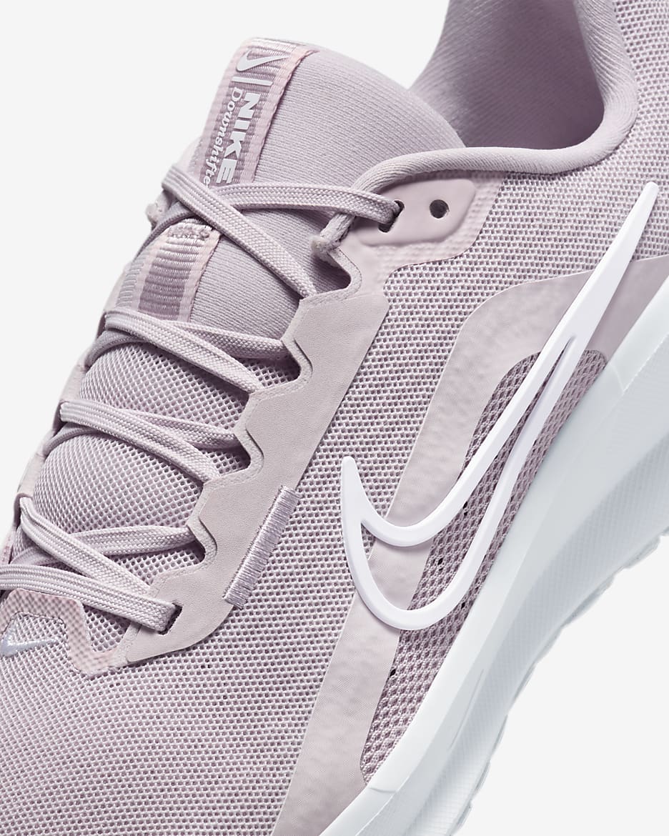 Nike Downshifter 13 hardloopschoenen voor dames (straat) - Platinum Violet/Photon Dust/Wit