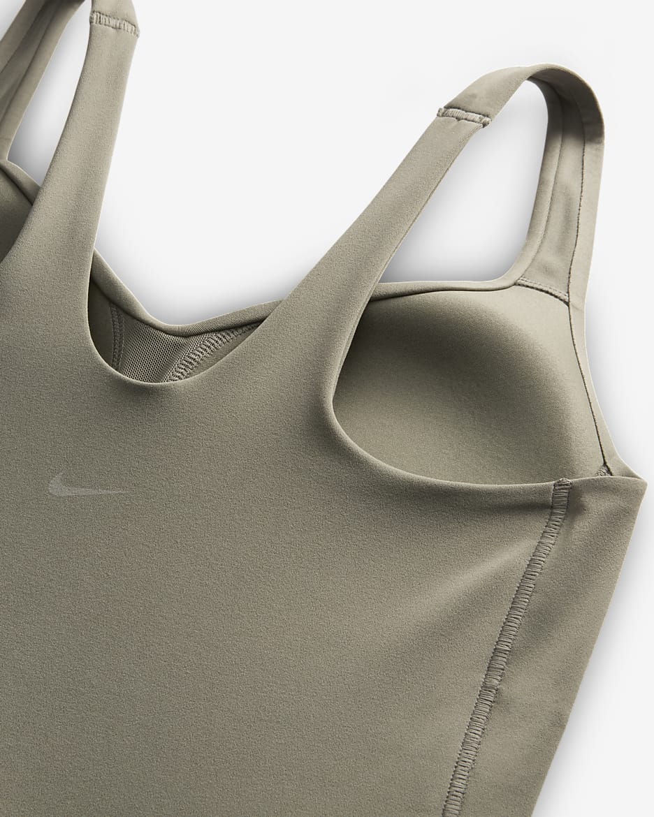 Nike Alate 女款輕度支撐型襯墊運動內衣式背心上衣 - Light Army/白色