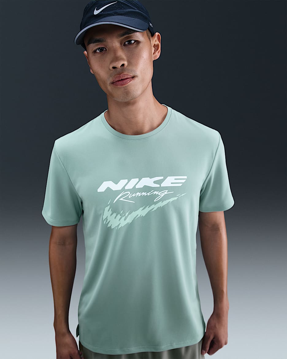 Nike Miler Men's Dri-FIT UV Running Top - Cannon