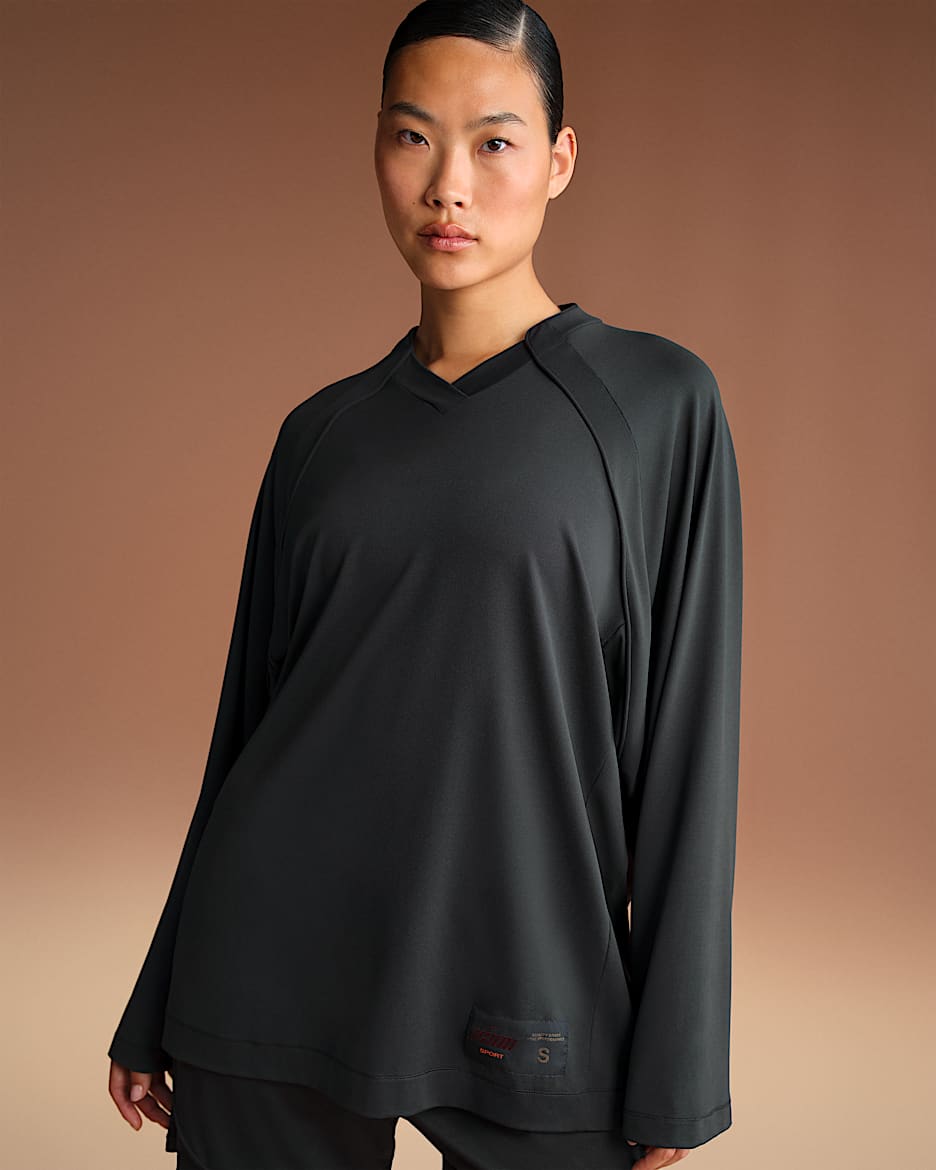 NikeSKIMS Airy Women's Oversized V-Neck Long-Sleeve Top - NSKM OBSIDIAN