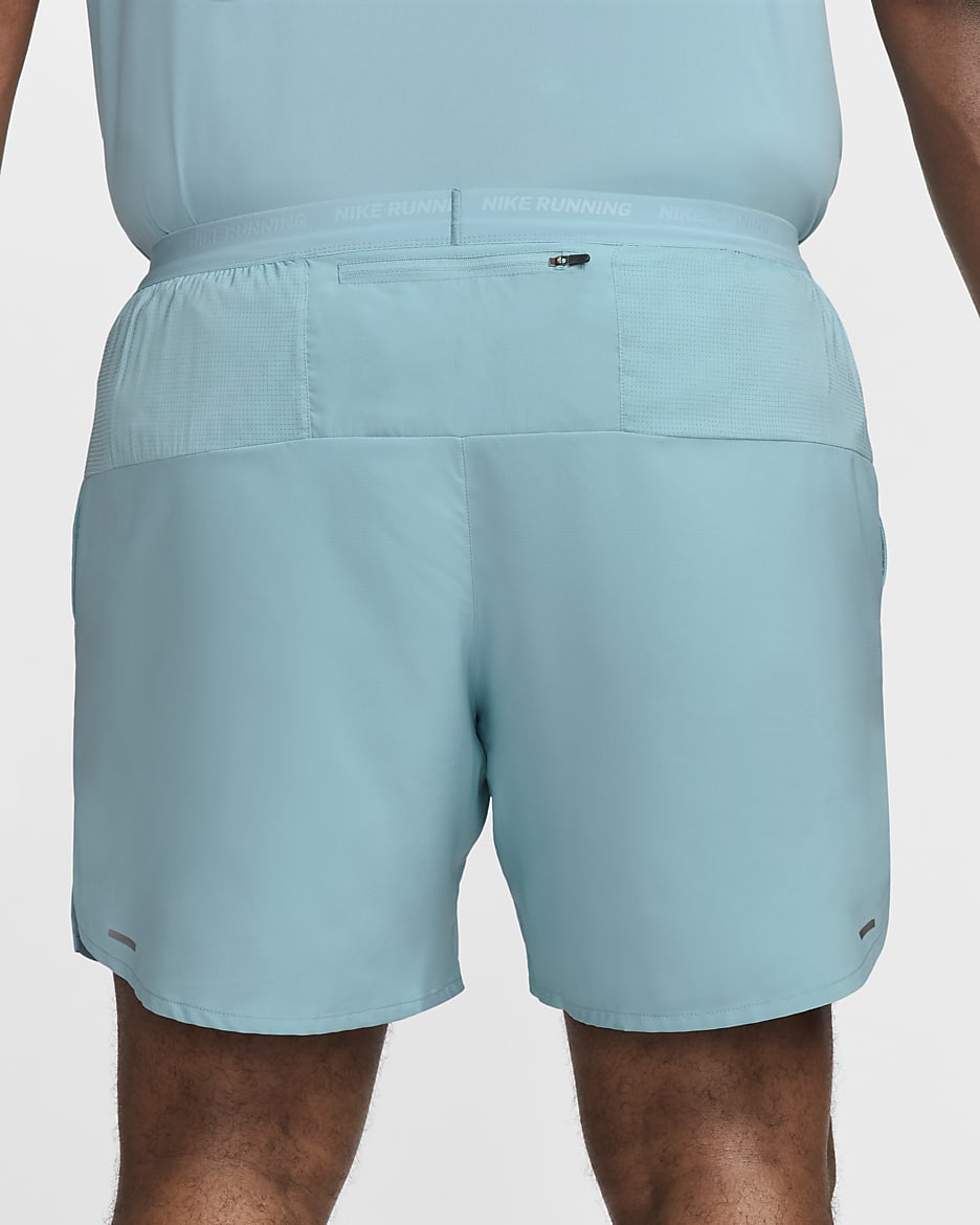 Nike Stride Dri-FIT hardloopshorts met binnenbroek voor heren (18 cm) - Denim Turquoise/Zwart