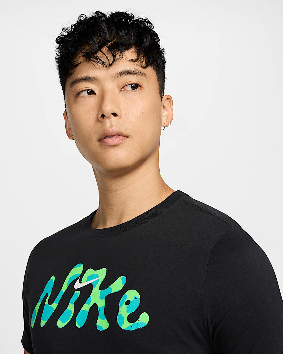 T-shirt nike