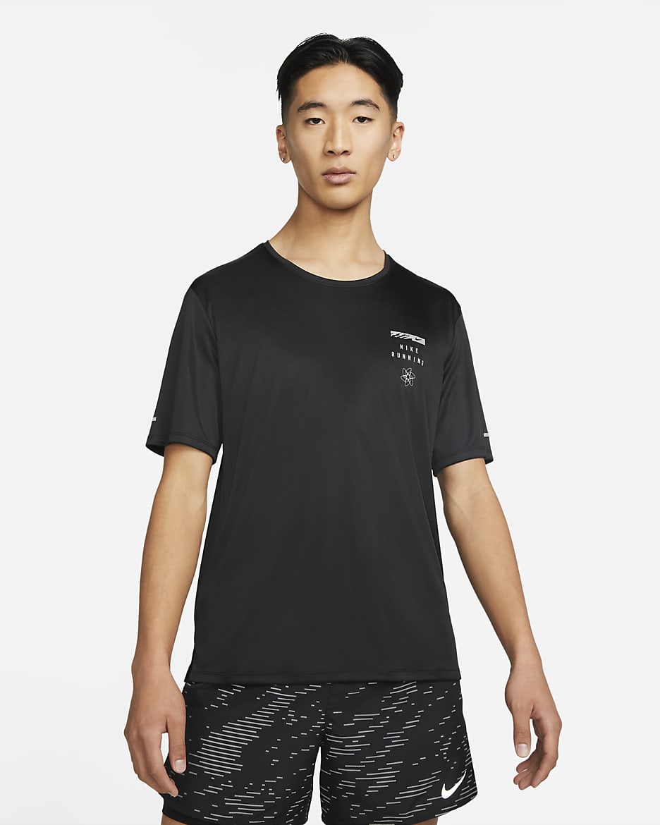 ナイキ Dri-FIT UV ラン ディビジョン マイラー メンズ グラフィック ショートスリーブ トップ - ブラック