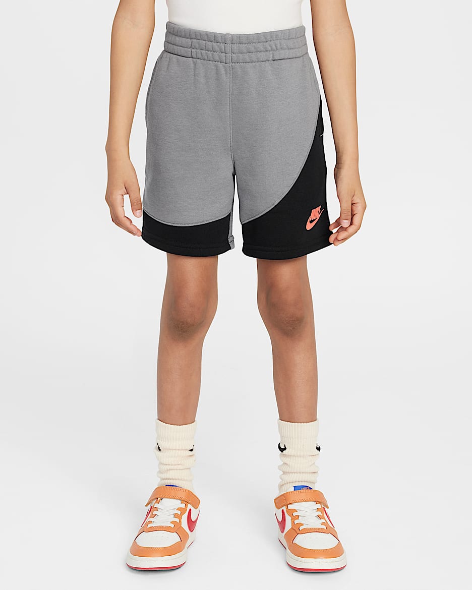 Shorts de French Terry On the Move para niños talla pequeña Nike Sportswear - Negro