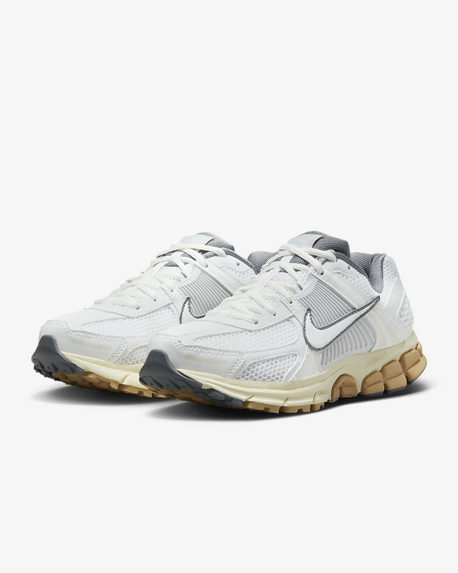 Chaussure Nike Zoom Vomero 5 pour femme - Summit White/Pure Platinum/Smoke Grey/Summit White