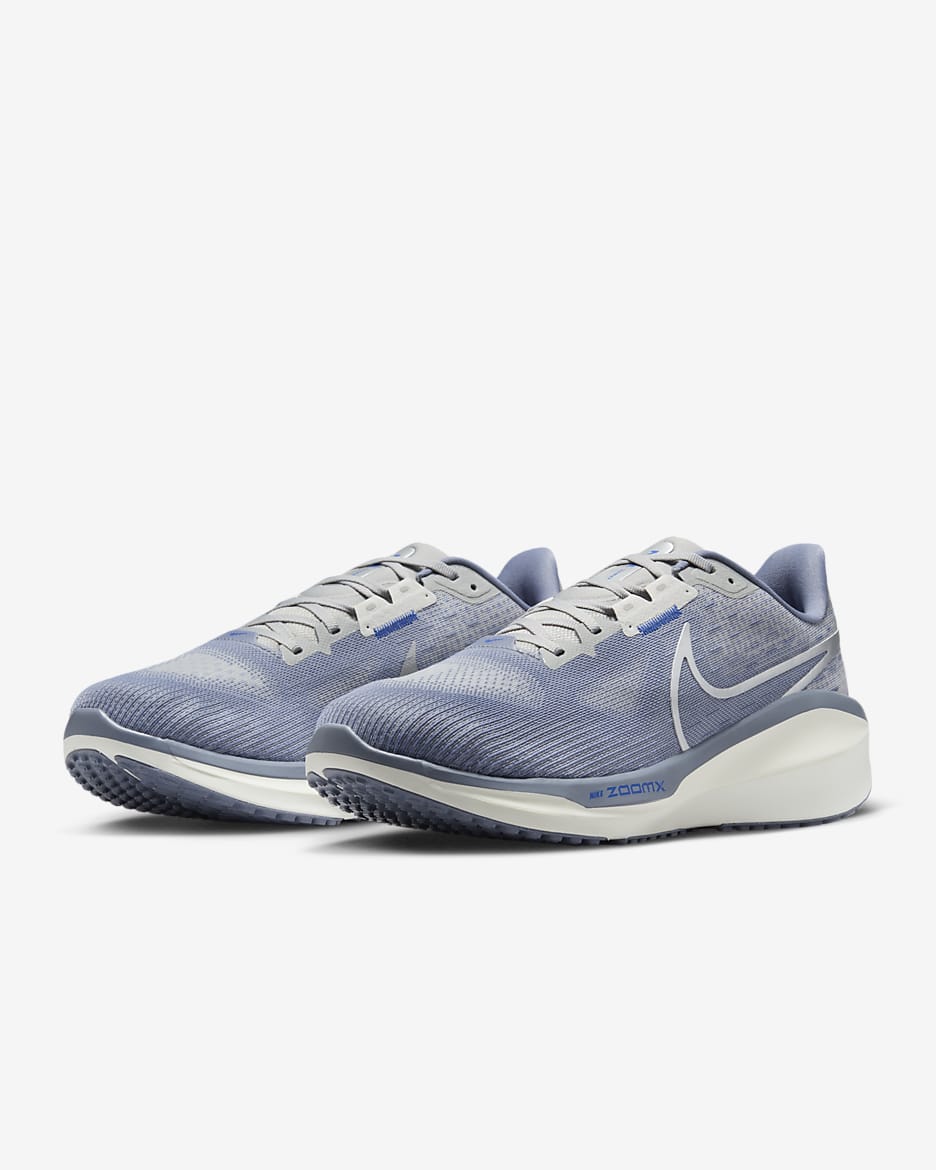 Tenis de correr en pavimento para hombre Nike Vomero 17 - Pizarra cenizo/Gris humo claro/Polvo fotón/Plata metalizado