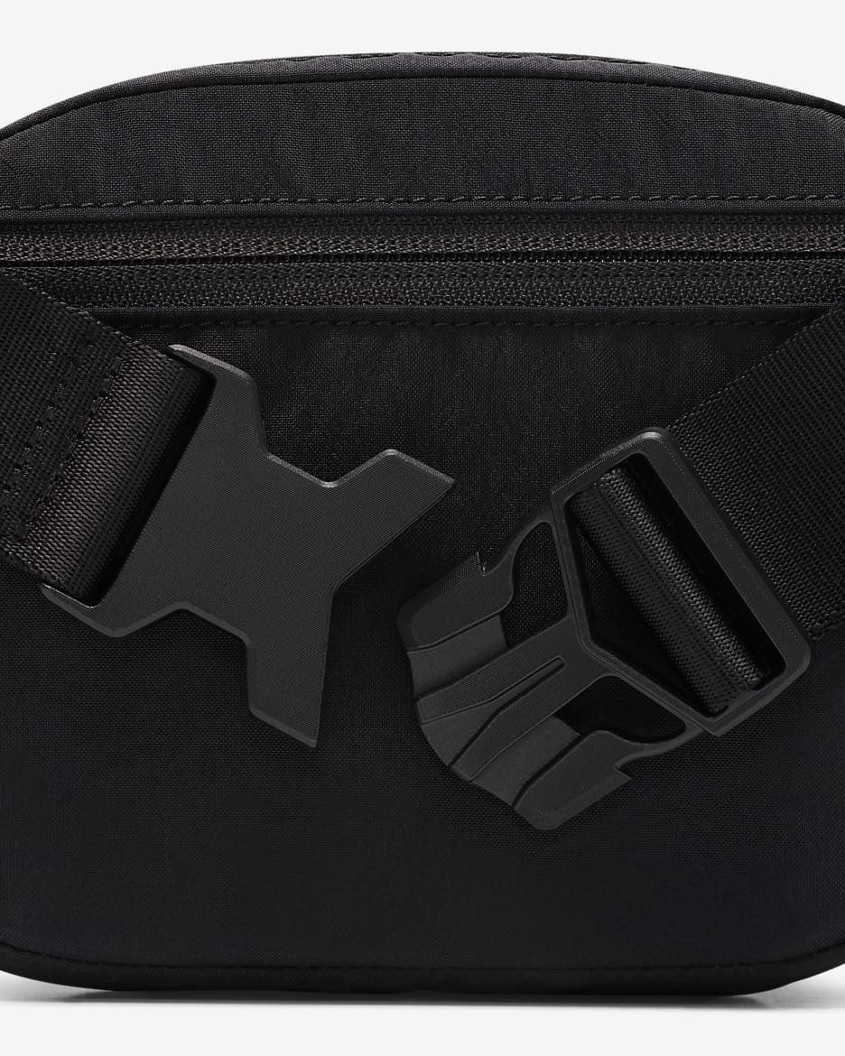 Nike Aura Cross-Body Bag (2L) - Black/Black/Matte Silver