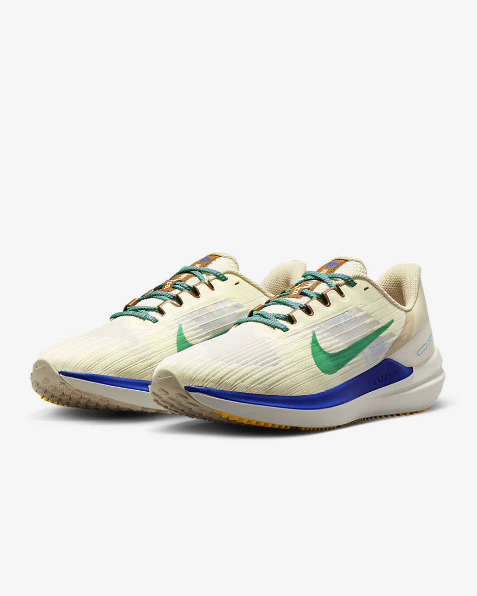 Nike Winflo 9 Premium Men's Road Running Shoes - Coconut Milk/Sand Drift/Racer Blue/Stadium Green