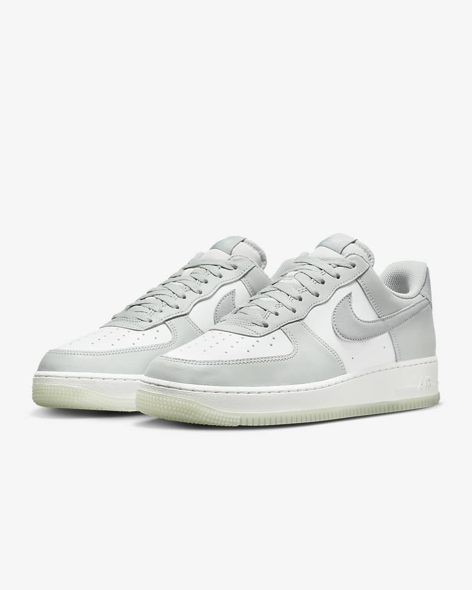 Calzado para hombre Nike Air Force 1 '07 LV8 - Plata claro/Blanco cumbre/Piedra pómez claro