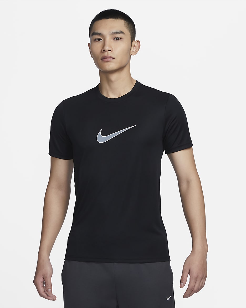 เสื้อฟุตบอลแขนสั้นผู้ชายมีกราฟิก Nike Dri-FIT Academy - ดำ/ดำ/ขาว/Cool Grey
